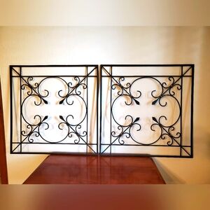 Bent Iron Fleur Hanging Wall Decorations